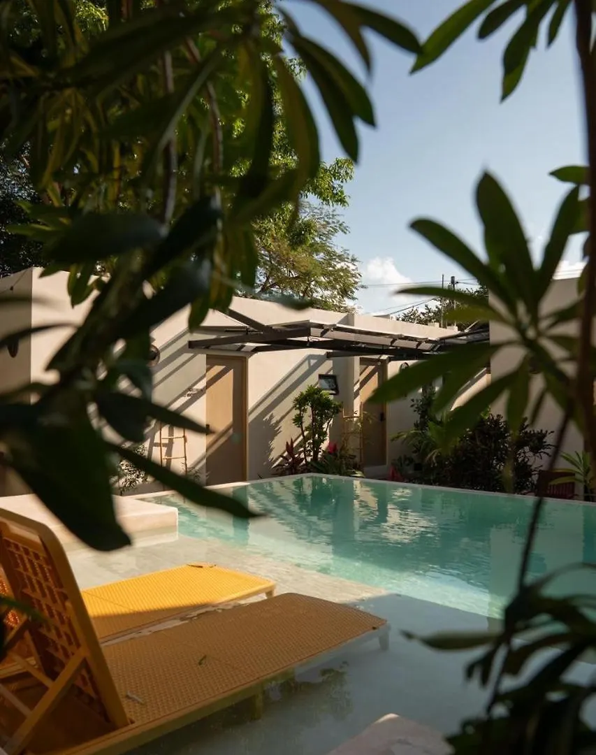 Parcela7 Cafe-Hotel Playa del Carmen 0*,